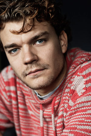 Pilou Asbaek