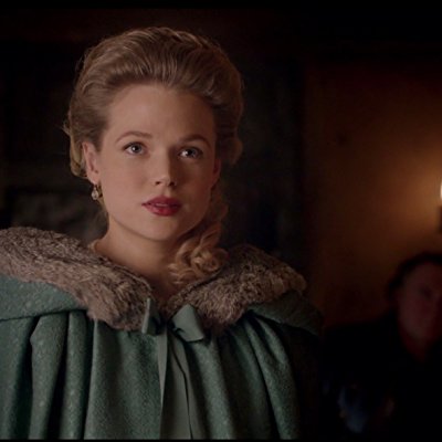 Caroline Penvenen, Caroline Enys