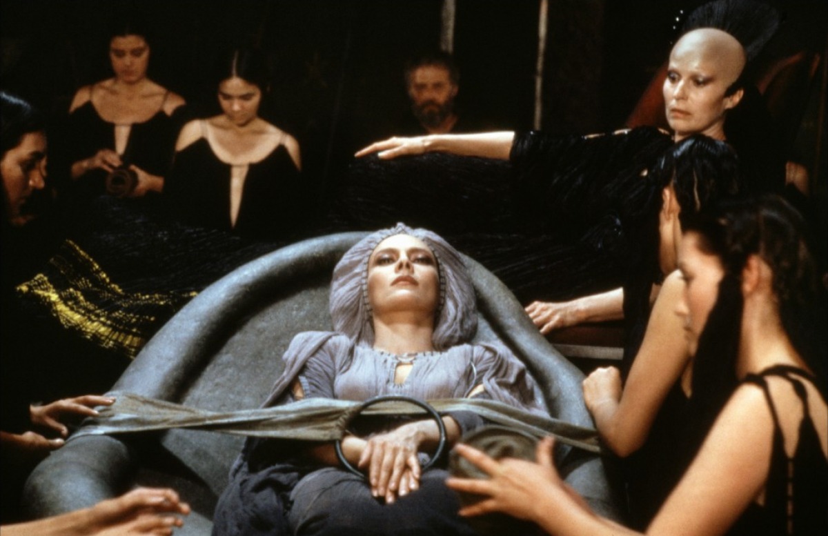 Siân Phillips