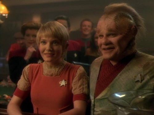Ethan Phillips