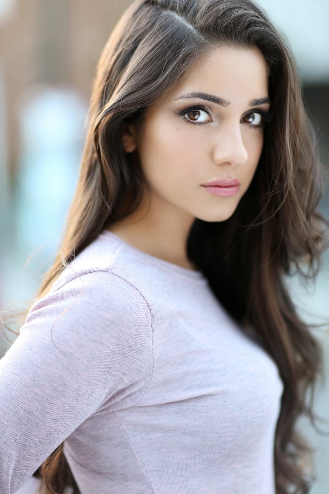 Paniz Zade