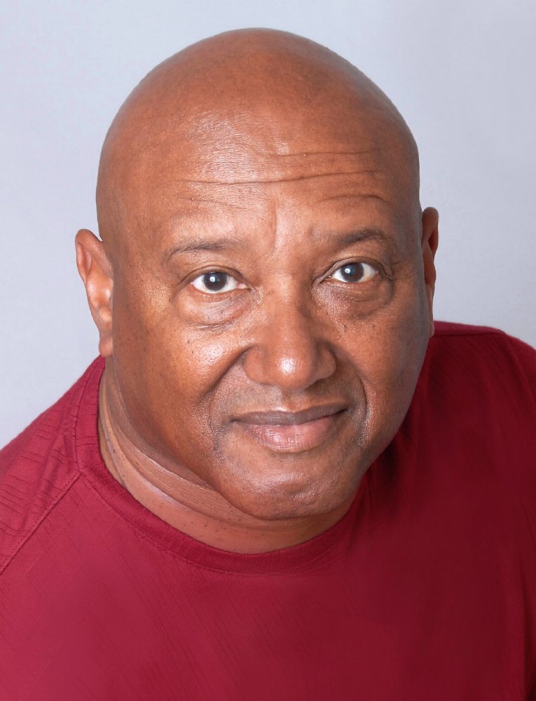 Carl Thomas