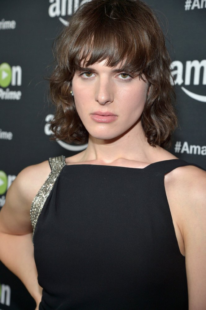 Hari Nef