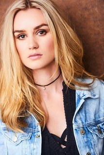 Lexi Johnson