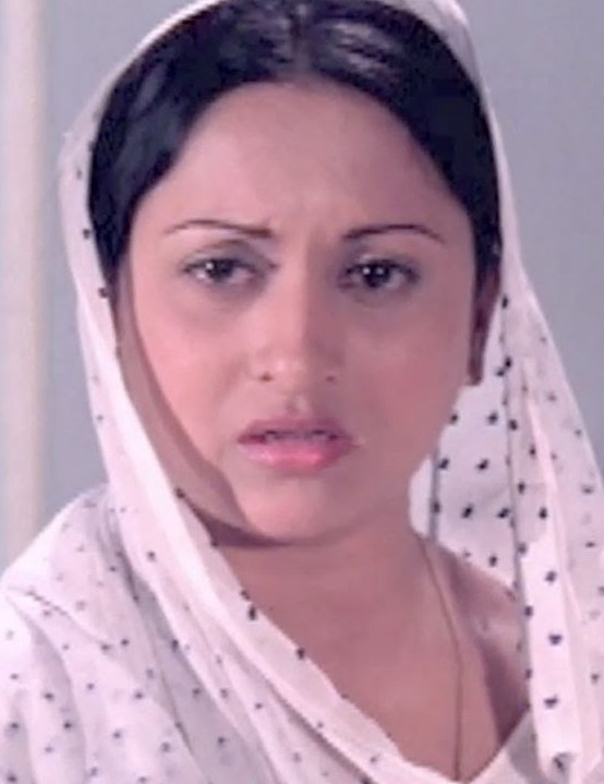 Dina Pathak