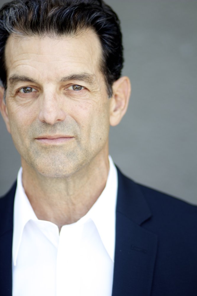 Mark Harelik